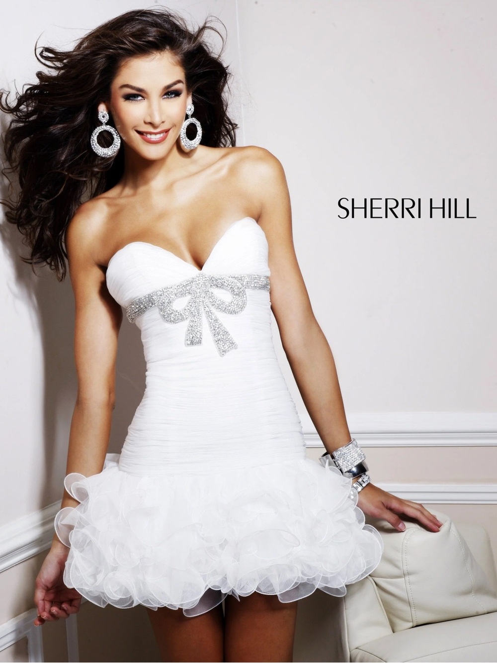 Sherri Hill White Strapless Sweetheart Dress with Silver Bow